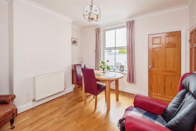 2 bed Terraced for sale Image 5