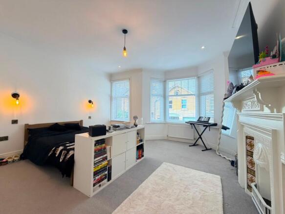 5 bed End of Terrace for sale Image 6