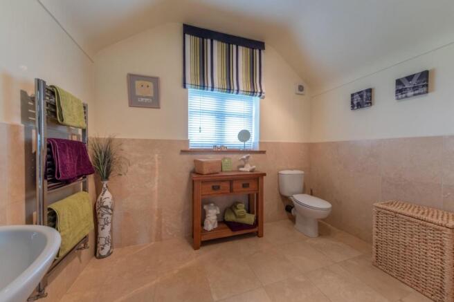 En-suite Bathroom