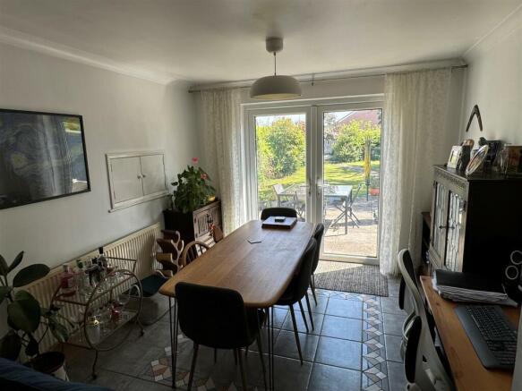 Dining Room.jpg