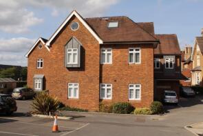 1, Highfield House, Croft Road, Godalming GU7 1DL