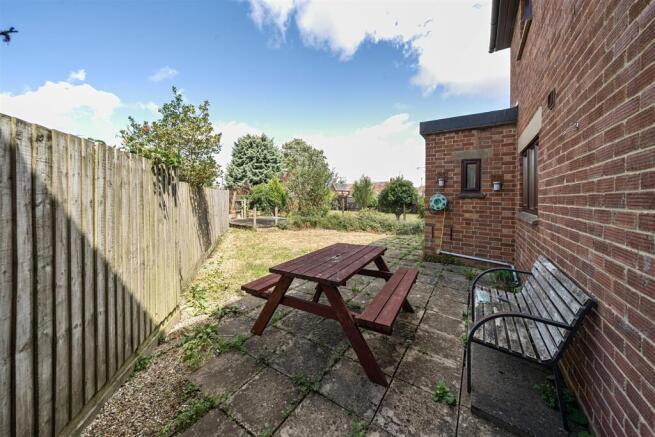 60 Kingsley Road, Silverstone