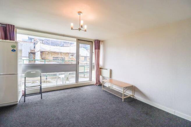 Living/Bed Room 