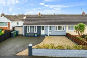 69, Chanters Hill, Barnstaple EX32 8DD
