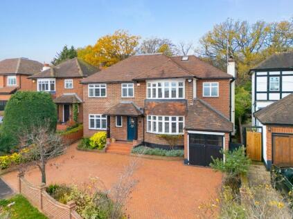 Broadfield Way, Buckhurst Hill