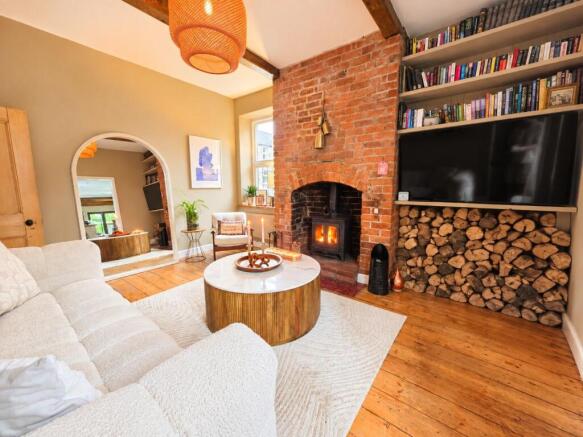 3-bed semi-detached on 10 Church Street, Market Rasen, £299,950