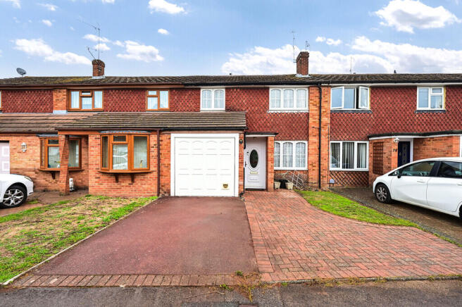 23 Oak Farm Close...