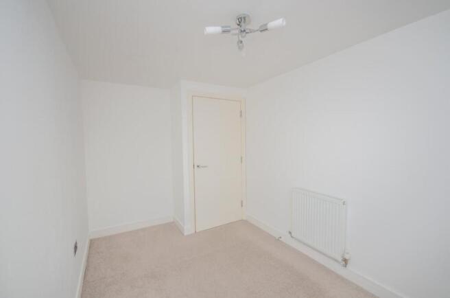 Bedroom two pic 2.jpg