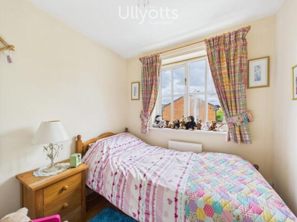 3 bed Semi-Detached for sale Image 9