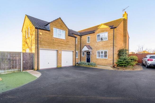 48 Temple Goring (Navenby)-4
