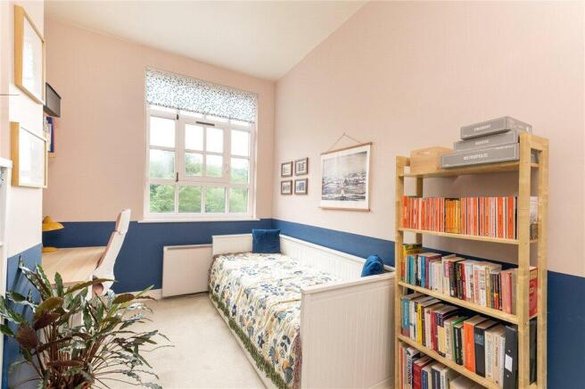 2 bed Apartment for sale Image 7