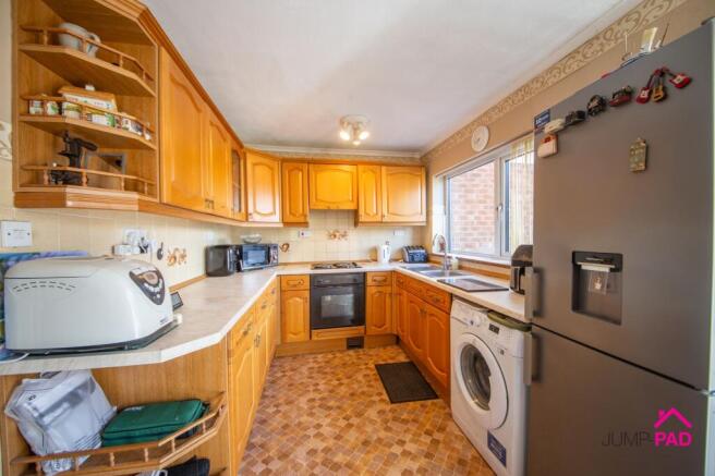 Kitchen /Dining room