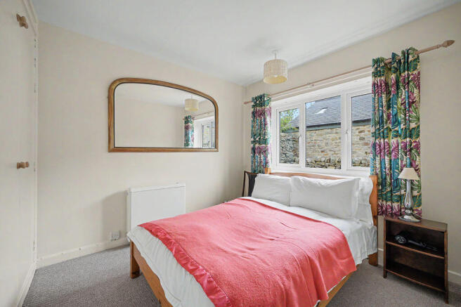 2 bed Detached for sale Image 7