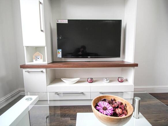 1 bed Apartment to rent Image 5
