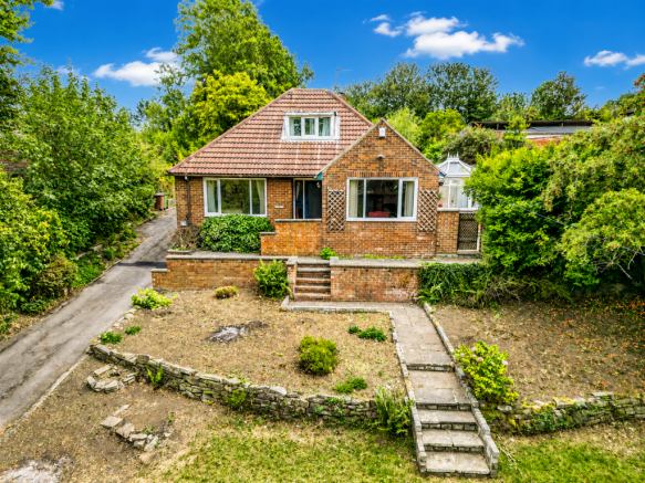 3 bed Detached Bungalow for sale in pontefract