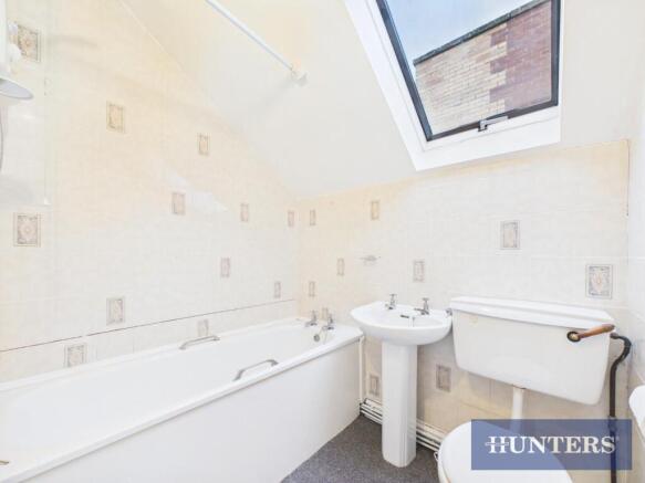3 bed End of Terrace to rent Image 12