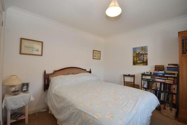 Bedroom 2.JPG