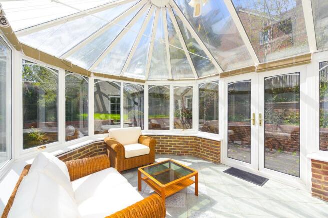 (Rightmove)  (6 of 26).jpg