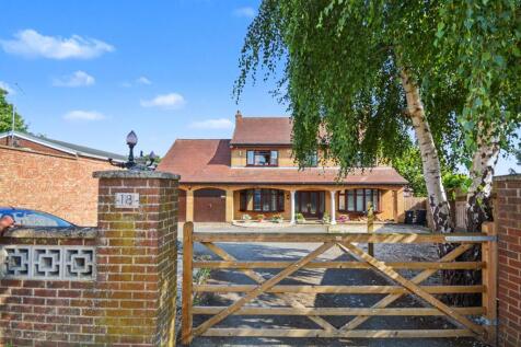 Wellingborough Road, Earls Barton, NORTHAMPTON