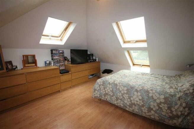 BEDROOM FIVE
