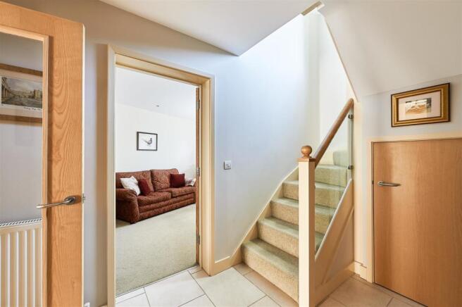 9 Midland Close-12.jpg