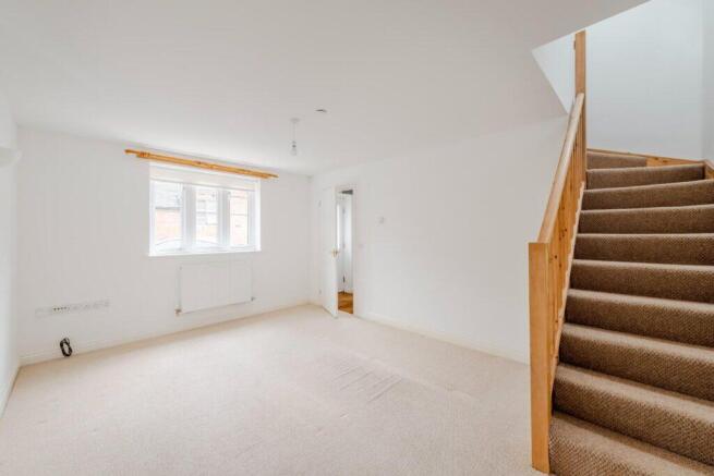 Broadbent Court, Newport photo 4