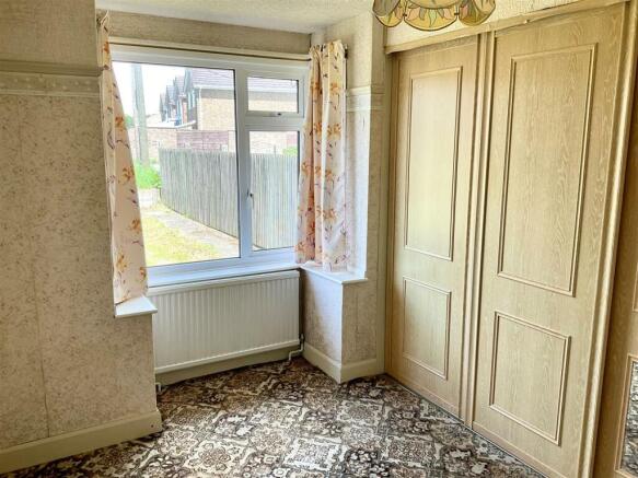 Bedroom 2.jpg
