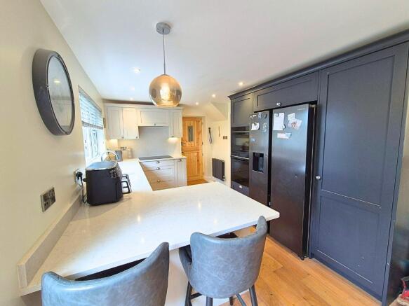 9, Westland View, Luston, Leominster, Herefordshire, HR6 0EA photo 4