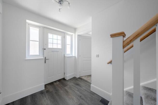 4 bed Detached for sale Image 10