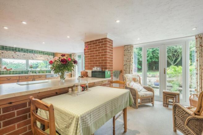 Breakfast Room