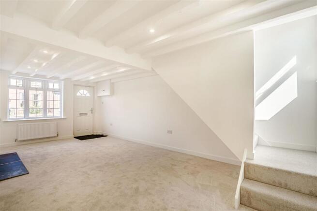 8519013-interior07.jpg