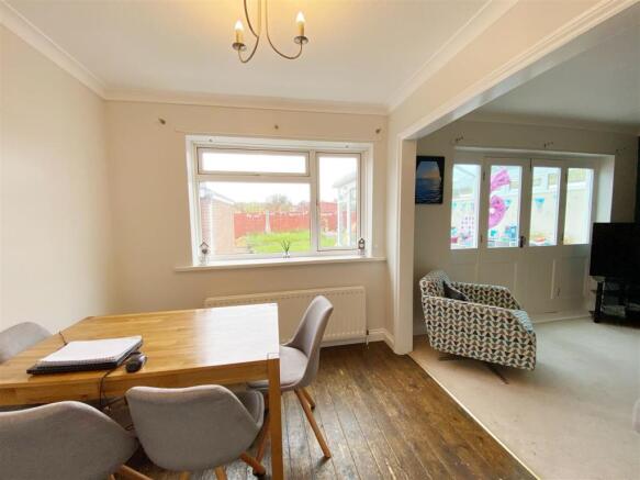 Dining Room 2.jpg