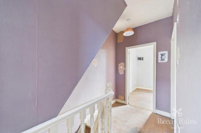 3 bed Terraced for sale Image 9