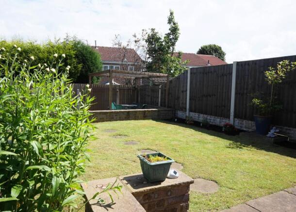 GARDEN 1