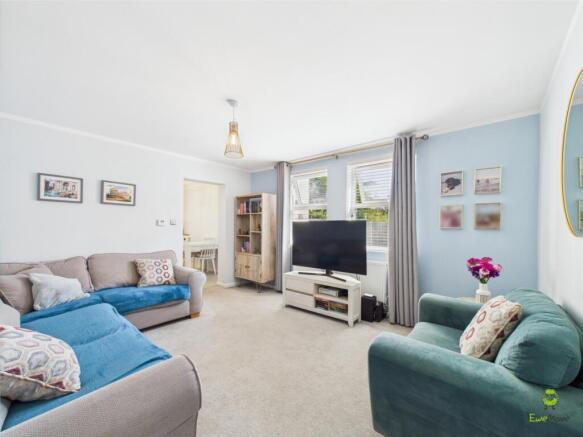 Presented by Nicoleta at EweMove Bexleyheath and D