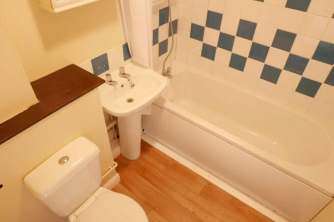1 bed Flat to rent Image 9