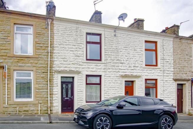 cross st north front.jpg