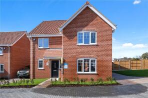 54, Lakeside Rise, Lowestoft NR32 5BD