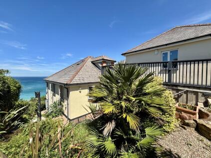 601 Carbis Beach Apartments, Carbis Bay, St. Ives, Cornwall TR26 2JL