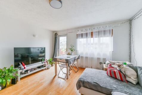 Lilian Road, Streatham Vale, London, SW16