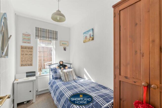 bedroom 3/study