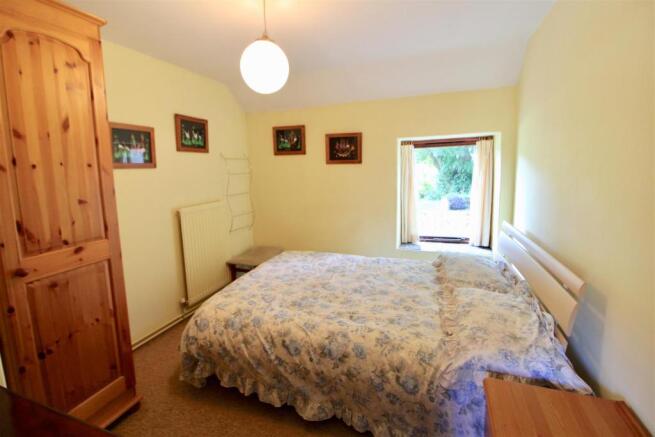 Bedroom 3.jpg