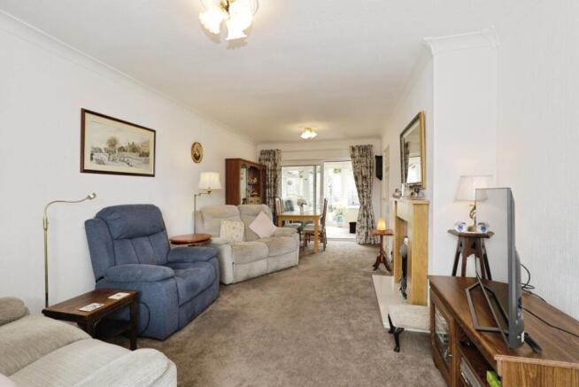 3 bed Semi-Detached for sale Image 6