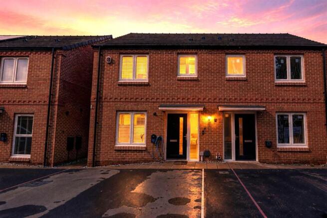 Little Lea Drive For Sale
