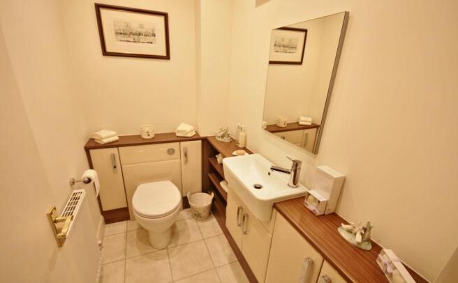 Cloakroom/WC