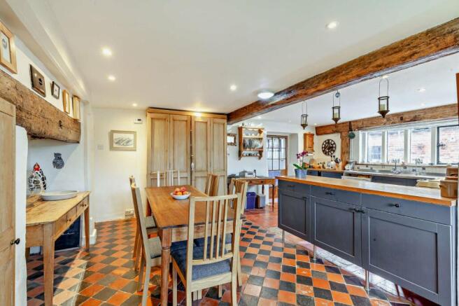 Breakfast Room