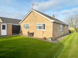 17, Cambridge Gardens, Gosberton, Spalding PE11 4HP