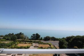 5a, 16 South Cliff Tower, Bolsover Road, Eastbourne BN20 7JN