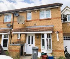 16, Mauveine Gardens, Hounslow TW3 3RX