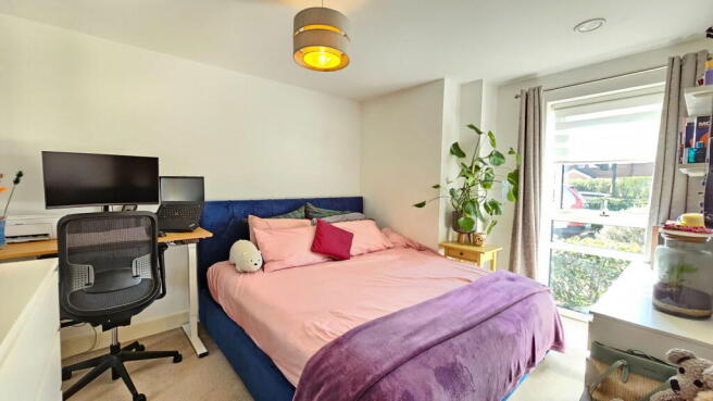 Apus House, Francis Close, Thatcham, RG18 3GQ photo 5